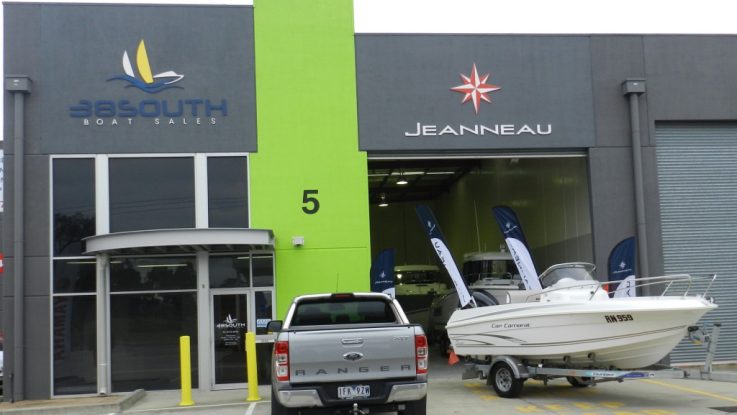 38 South  Boat Sales Grand Opening a Sizzling Success!